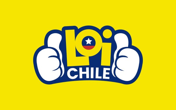 Soporte de Pie KOLKE para TV o Monitor de 30 a 70” con Ruedas y Estantes,  oferta LOi Chile.